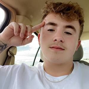 Meet your Posher, Cole